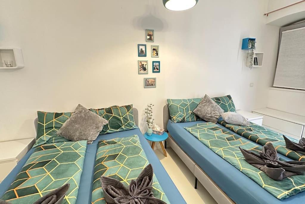 C'Est La Vie A Paris Apartment Виена Екстериор снимка